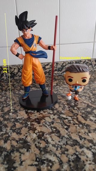 Figura Goku de Dragon Ball