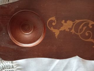 Percha antigua de madera