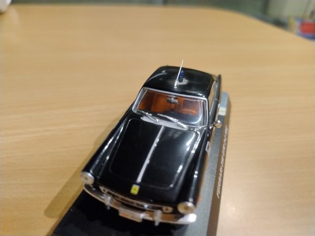 Ferrari 250 GTE DeAgostini scala 1/43