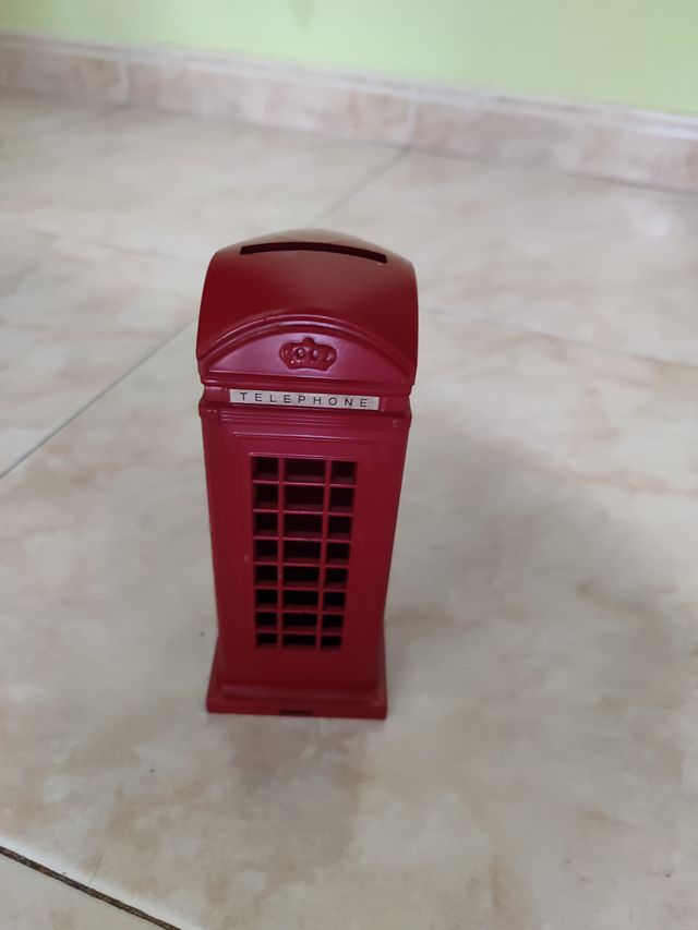 Hucha telefónica inglesa