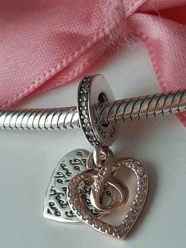 Charm Mom en plata de ley S 925.