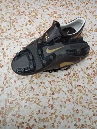 Scarpa da calcio Nike Ronaldinho R10
