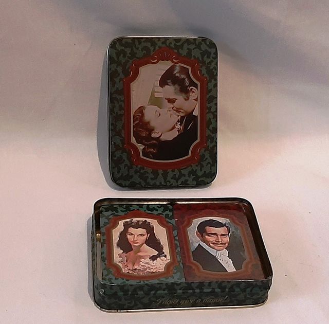 Caja de Naipes. Lo que el viento se llevó.