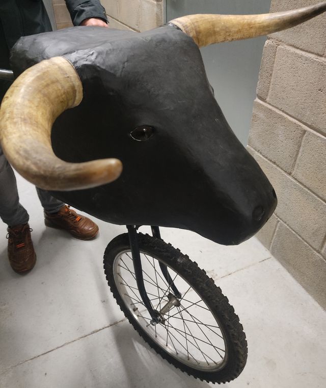 Toro bravo artesano.