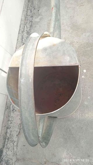 vecchio innaffiatoio