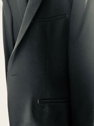 Traje ZARA nuevo(del 2023). Corte moderno. 