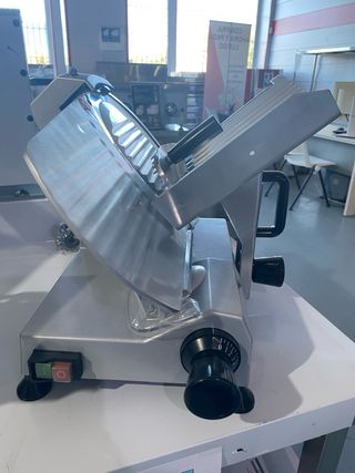 CORTADORA DE FIAMBRES