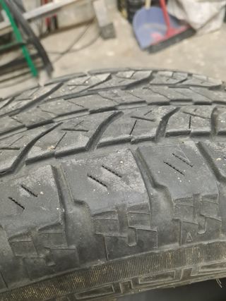 Rueda todoterreno yokohama