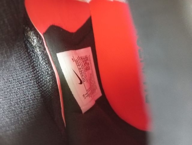 Bota de fútbol profesional