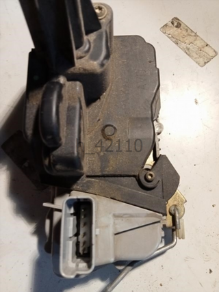 Cerradura puerta delantera derecha Peugeot h_42110