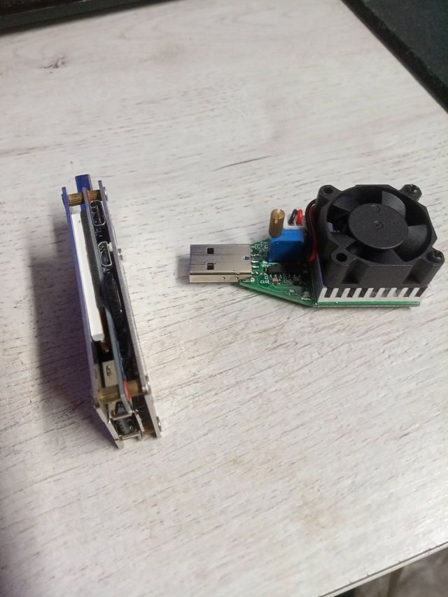 AVHzY USB Tester Multímetro Digital