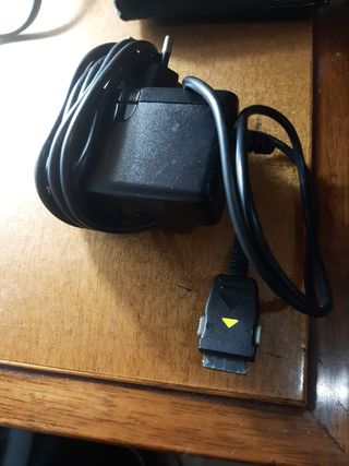 Caricabatteria LG TA-25GR2