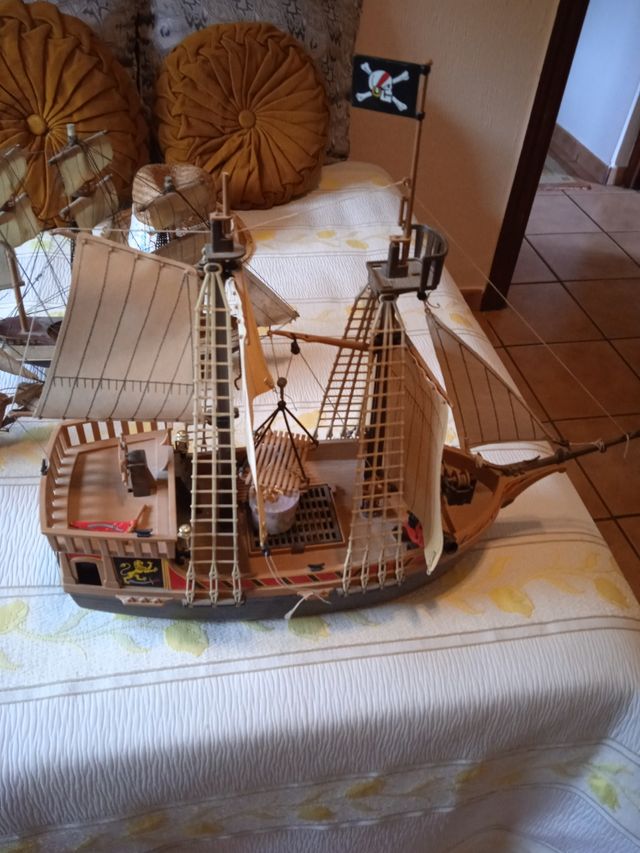 BARCOS antiguos de Época.