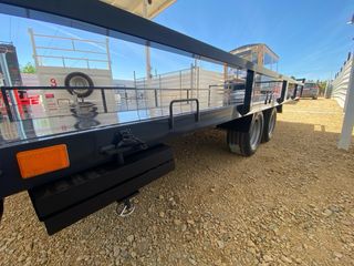 Remolque. Plataforma 4 x 2