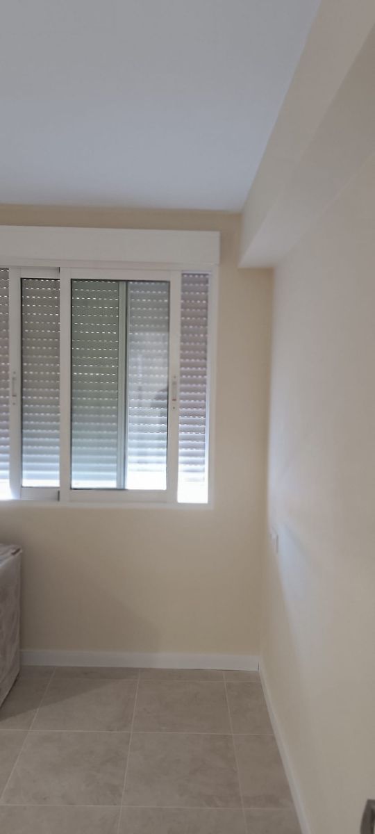 Colocación ventanas, puertas, albañil!!