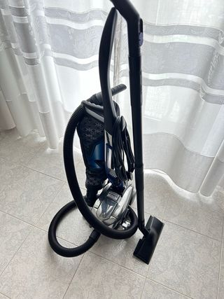 Aspirapolvere professionale Kirby Avalir 2