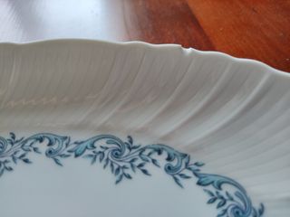 Conjunto de vajilla porcelana Irabia.