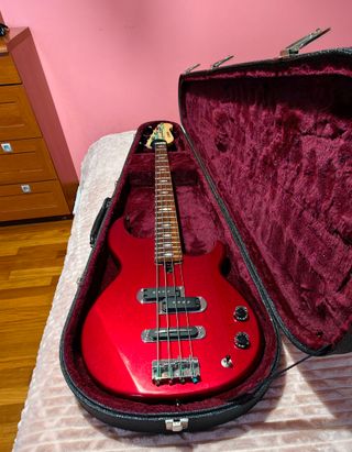 Estuche italiano VGV para bajos Yamaha BB