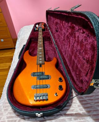 Estuche italiano VGV para bajos Yamaha BB