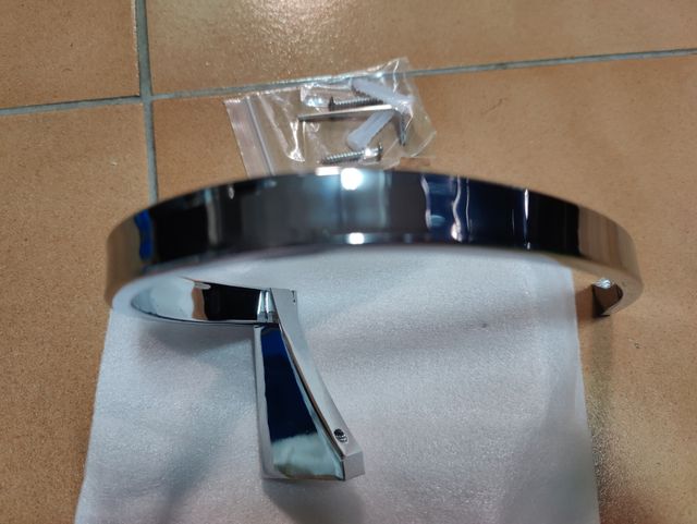 Toallero cromo brillo nuevo a estrenar