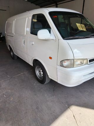 KIA Pregio 2005