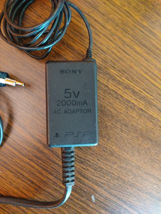 Cargador Original PSP