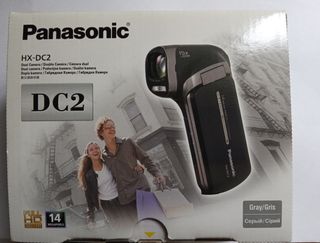 Cámara video Panasonic con trípode