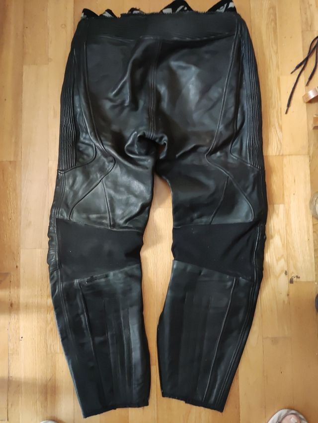 Pantalón de cuero Rev'it! Talla L