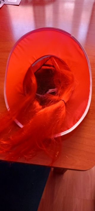 Máscara y gorro demonio