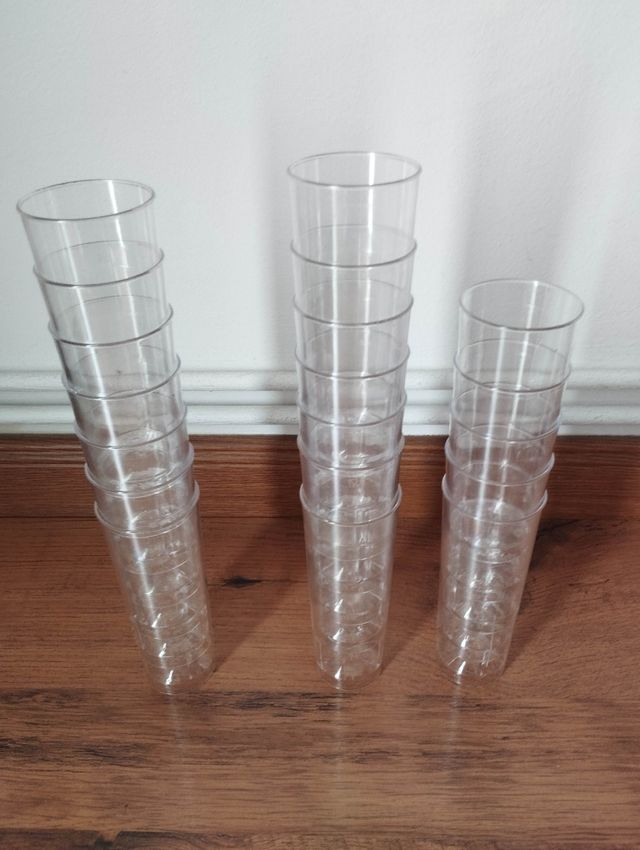 Lote de 19 vasos de tubo