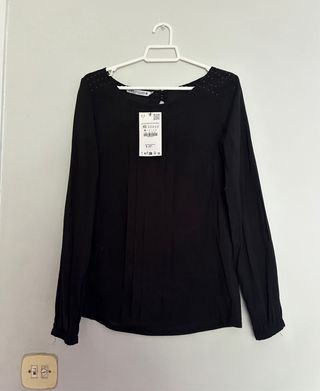 Blusa negra de zara