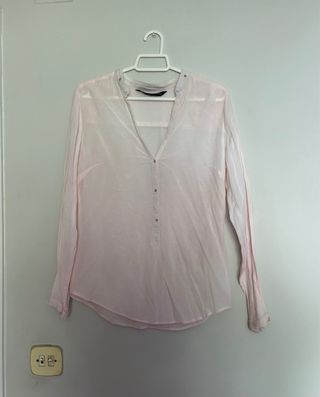 Blusa blanca rosacea de zara