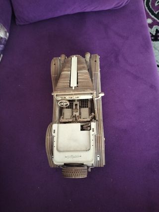 Maqueta VM01