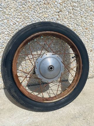 Rueda delantera Bultaco Mercurio 17x 3.00