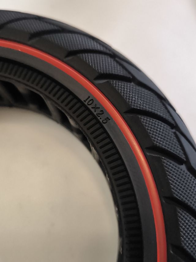 CUBIERTAS MACIZAS 10x2.5" PATINETES