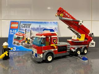Estacion de bomberos de lego
