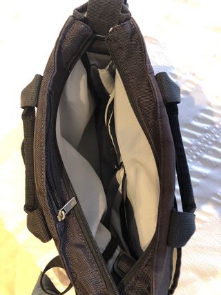Bolsa skip hop signature para cochecito