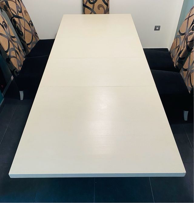 Mesa comedor - cocina blanca