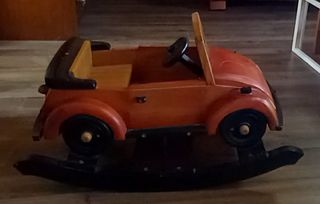 Coche balancín madera