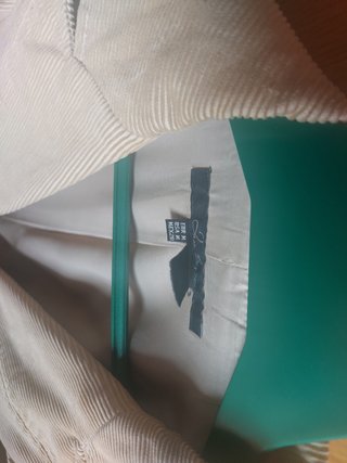 Zaqueta entallada Zara basic