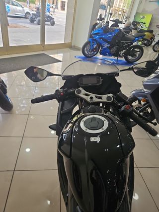 SUZUKI GSXR 125