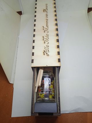 Festa della Mamma scatola in legno cn profumo