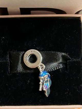 Charm Loro 