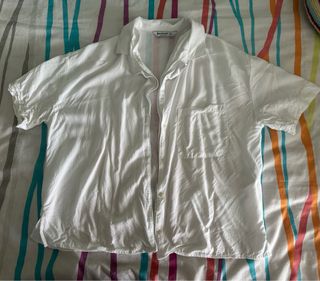Stradivarius camisa blanca COMO NUEVA