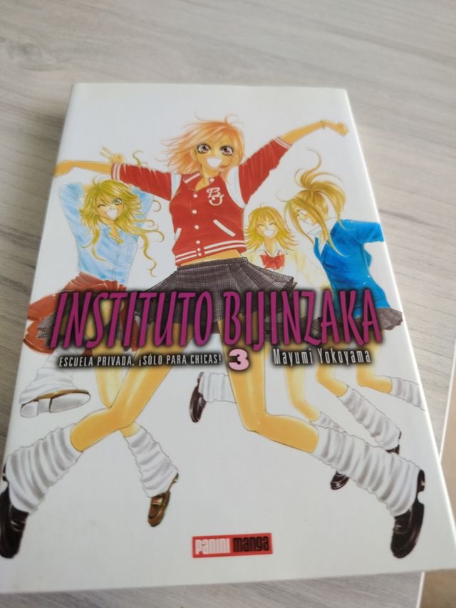 Lote tres libros manga