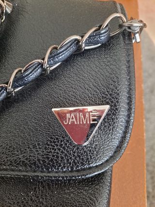 Borsetta con borchiette