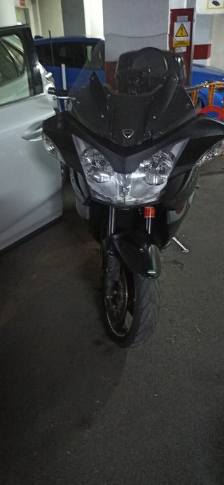 Triumph Trophy 1215 SE