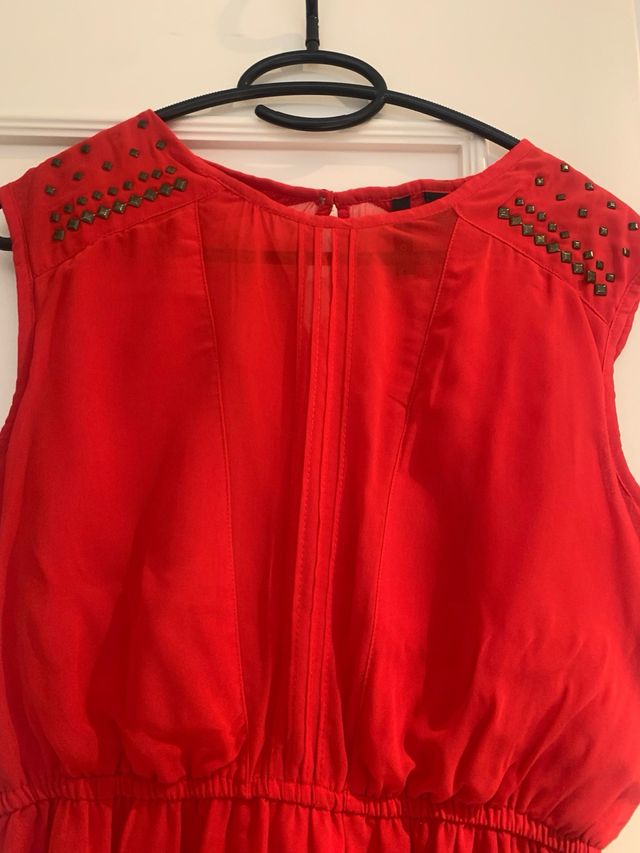 Vestido rojo de mango