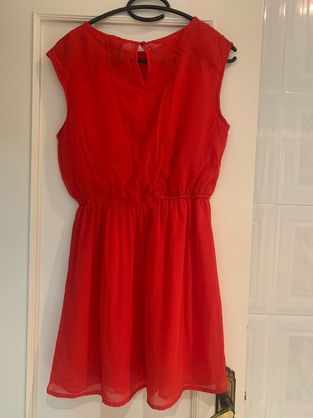 Vestido rojo de mango