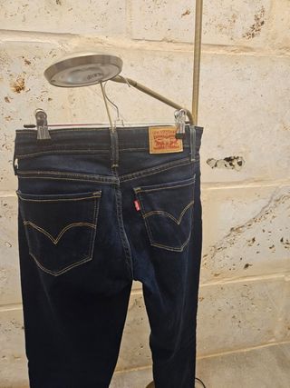 Pantalón levis